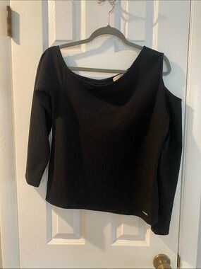 Michael Kors Black Textured Scoop Neck Cold-Shoulder Top